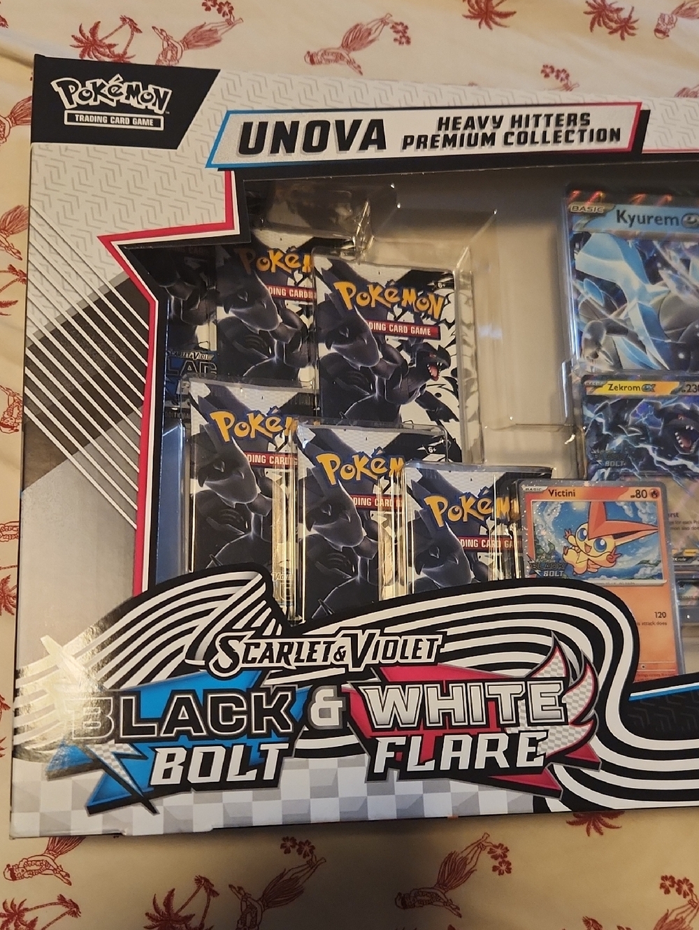 NEW Pokemon Unovq Heavy Hitters Premium Collection - Picture 2 of 9